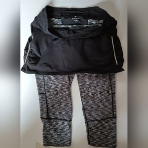 Athleta Tennis skirt with capri leggings